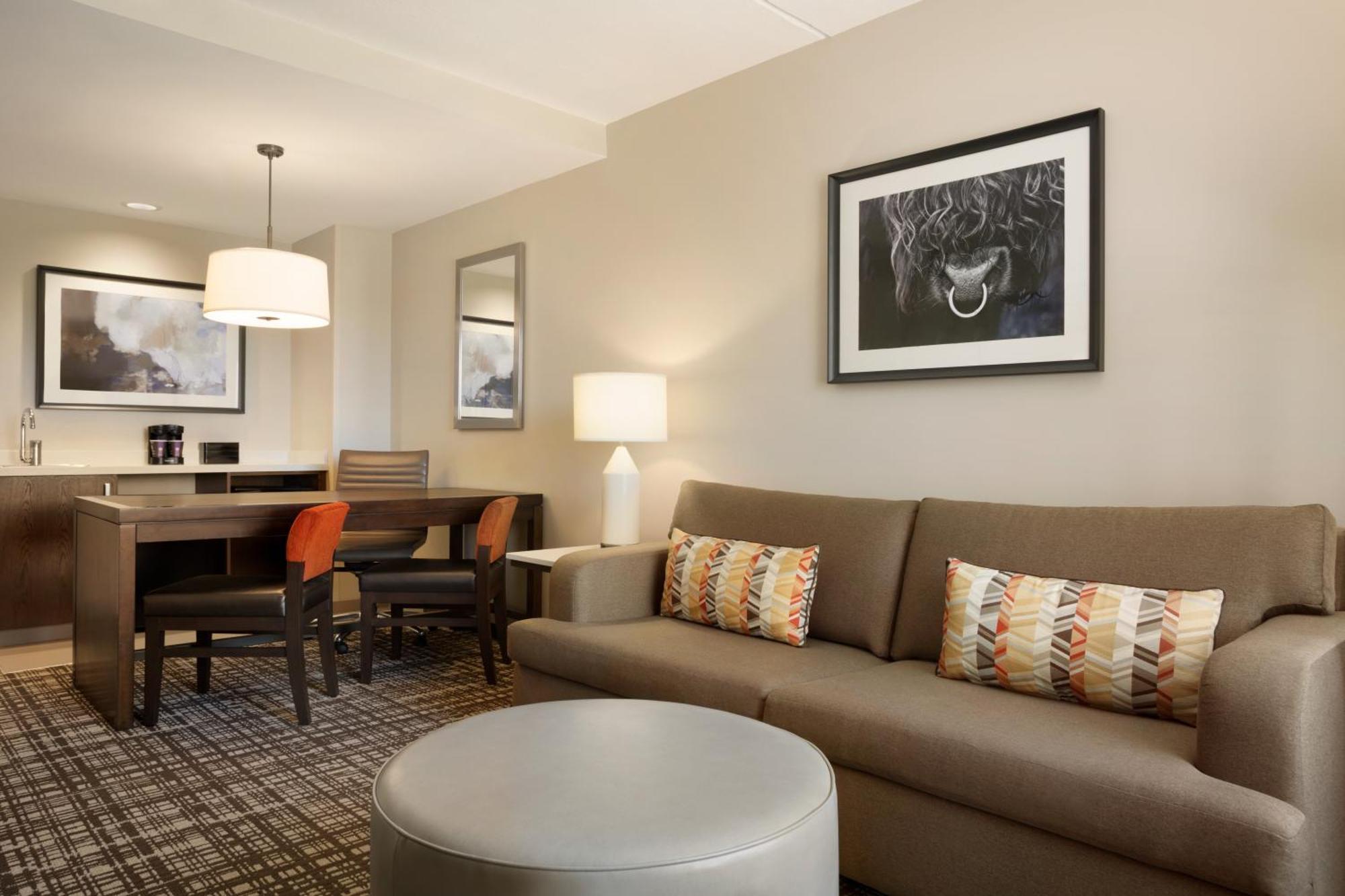 เอ็มบาสซี สวีทส์ โอคลาโฮมา ซิตี้ ดาวน์ทาวน์ เมดิเคิล เซ็นเตอร์ Hotel โอคลาโฮมาซิตี้ ภายนอก รูปภาพ
